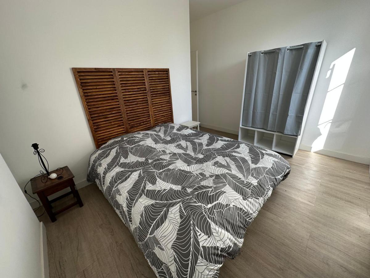 Charmant Appartement En Pierres Бургуэн Экстерьер фото